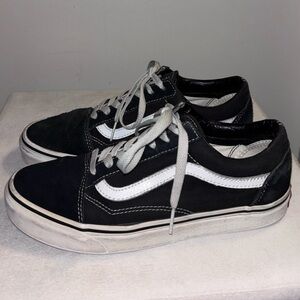 Old Skool Black / White Men's Vans